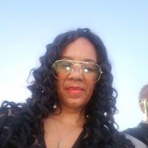 Meet your Posher, Sonya